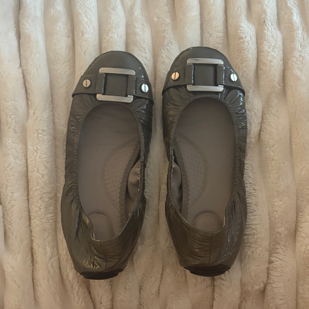 Me Too Metallic Gray Green Women's Flats with Buckle